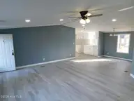 660 Seashell Drive, Kinston, NC 28504 — 4-bedroom manufactured home, Kinston, NC, photo 10 of 24: Living room
