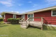 105 Sherwood Boulevard, Beaufort, NC 28516 — 4-bedroom home in Glendale, Beaufort, NC, photo 6 of 33: 11-web-or-mls-105 Sherwood 011