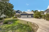 4154 Donnelly Lane, Wilmington, NC 28409 — 4-bedroom waterfront home in Masonboro Plantation, Wilmington, NC, photo 4 of 68