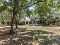 299 Riverside Drive SW, Varnamtown, NC 28462 — 3-bedroom home in Riverside, Varnamtown, NC, photo 2 of 52
