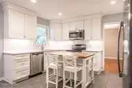 300 Midlothian Drive, Southern Pines, NC 28387 — 3-bedroom home, Southern Pines, NC, photo 2 of 39: 9-web-or-mls-DSC01887