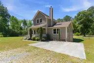 1941 Nc Hwy 133, Rocky Point, NC 28457 — 2-bedroom home, Rocky Point, NC, photo 4 of 58: 48-web-or-mls-dsc07928