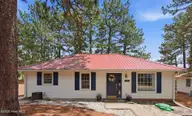 133 Villa Drive, West End, NC 27376 — 2-bedroom home in Seven Lakes West, West End, NC, photo 1 of 34: Exterior