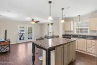2262 W Tanglewood Drive SW, Supply, NC 28462 — 2-bedroom manufactured home in Tanglewood, Supply, NC, photo 9 of 29: 9-web-or-mls-3