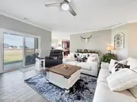 108 Staysail Drive, Elizabeth City, NC 27909 — 4-bedroom home in Tooley Harbor, Elizabeth City, NC, photo 14 of 32: Living Room