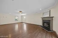 127 Trailwood Drive, Hubert, NC 28539 — 4-bedroom home in Trailwood, Hubert, NC, photo 9 of 49