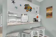 200 Lake Park Boulevard S 8a, Carolina Beach, NC 28428 — 1-bedroom condo in Driftwood Villas, Carolina Beach, NC, photo 11 of 50: 12_200 lake park blvd-00012