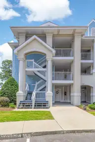330 S Middleton Drive NW #1201, Calabash, NC 28467 — 2-bedroom condo in Brunswick Plantation, Calabash, NC, photo 2 of 43: 330 S Middleton 1201-4