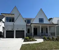 3310 Shelter Sound Court, Wilmington, NC 28409 — 5-bedroom home in East and Mason, Wilmington, NC, photo 1 of 29: IMG_9370