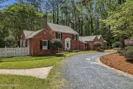 285 N Bethesda Road, Southern Pines, NC 28387 — 4-bedroom home in Weymouth Height, Southern Pines, NC, photo 4 of 68: Front Drive