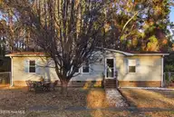 106 Paula Place, Jacksonville, NC 28540 — 3-bedroom manufactured home in Ellis Park, Jacksonville, NC, photo 1 of 26: 2_exterior1