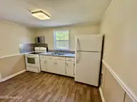 136 Floyd Pond Lane, Richlands, NC 28574 — 2-bedroom home, Richlands, NC, photo 10 of 32