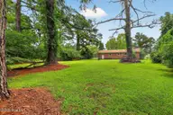 602 W Thurman Road, New Bern, NC 28562 — 3-bedroom home in Brentwood Estates, New Bern, NC, photo 12 of 16: IMG_3297