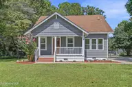 1708 Lucerne Way, New Bern, NC 28560 — 4-bedroom home in Degraffenried Park, New Bern, NC, photo 1 of 49: 1708 Lucerne way _ Interior-exterior-38