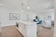 254 Longhill Drive, Wilmington, NC 28412 — 3-bedroom home in Riverlights, Wilmington, NC, photo 9 of 26: Kitchen