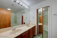 7503 Windward Drive, New Bern, NC 28560 — 3-bedroom waterfront condo in Fairfield Harbour, New Bern, NC, photo 17 of 33: Master Bath 1
