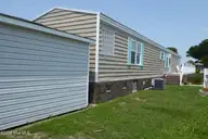 419 Snow Goose Lane, Newport, NC 28570 — 3-bedroom waterfront manufactured home in Goose Creek Landing, Newport, NC, photo 5 of 38