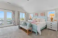 202 Live Oak Drive, Wrightsville Beach, NC 28480 — 3-bedroom waterfront home in Harbor Island, Wrightsville Beach, NC, photo 19 of 71