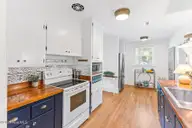 305 Wayne Drive, Wilmington, NC 28403 — 3-bedroom home in Beaumont, Wilmington, NC, photo 10 of 28: 013_305_wayne_drive_-13_968