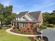 105 Harold Avenue, Swansboro, NC 28584 — 4-bedroom home in Hurst Harbor, Swansboro, NC, photo 4 of 61