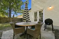 304 Raintree Circle, Jacksonville, NC 28540 — 3-bedroom home in Raintree, Jacksonville, NC, photo 18 of 46: 8-web-or-mls-08