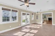 2821 Park Avenue, Wilmington, NC 28403 — 4-bedroom home in Glen Arden, Wilmington, NC, photo 13 of 37: Sunroom