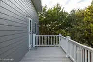 100 Conch Court, Emerald Isle, NC 28594 — 4-bedroom waterfront home in Sea Dunes, Emerald Isle, NC, photo 11 of 53: 11-web-or-mls-1S3A2019