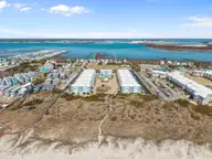 301 Commerce Way E 205, Atlantic Beach, NC 28512 — 2-bedroom condo in Sea Spray, Atlantic Beach, NC, photo 5 of 42: 8-web-or-mls-DJI_20260224121009_0187_D