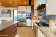 4 W Atlanta Street, Wrightsville Beach, NC 28480 — 4-bedroom waterfront home, Wrightsville Beach, NC, photo 10 of 39: 4-W-Atlanta-St.-24