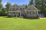 101 Balboa Court, New Bern, NC 28560 — 4-bedroom waterfront home in Neuse Harbour, New Bern, NC, photo 2 of 58: 2-web-or-mls-0C0A6752