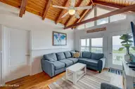 515 W Beach Drive, Oak Island, NC 28465 — 4-bedroom waterfront home, Oak Island, NC, photo 6 of 23: 515WBeachDrive-27