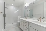 805 Mulberry Street Unit 207, Beaufort, NC 28516 — 2-bedroom condo in 805 Mulberry, Beaufort, NC, photo 15 of 26: Primary Bath