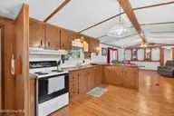 1649 Woodview Circle SW, Ocean Isle Beach, NC 28469 — 2-bedroom manufactured home, Ocean Isle Beach, NC, photo 10 of 55