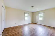 113 N First Avenue, New Bern, NC 28560 — 3-bedroom home in Glenburnie Gardens, New Bern, NC, photo 6 of 35