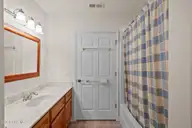 155 Teachs Cove Road, Bath, NC 27808 — 3-bedroom waterfront home in Teachs Cove, Bath, NC, photo 8 of 47: 8-web-or-mls-_DSC5191