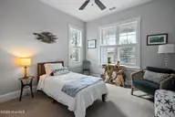3726 White Cliffs Drive, Castle Hayne, NC 28429 — 4-bedroom waterfront home in River Bluffs, Castle Hayne, NC, photo 5 of 49: 3726 White Cliffs Dr MLS-15