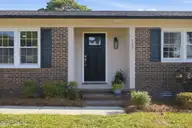 127 Deerwood Drive, Wilmington, NC 28405 — 3-bedroom home in Brookfield, Wilmington, NC, photo 2 of 47
