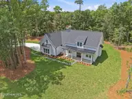 105 S Belvedere Drive, Hampstead, NC 28443 — 4-bedroom home in Belvedere Plantation, Hampstead, NC, photo 5 of 48