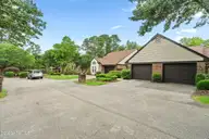 2203 Jumpin Run Drive, Wilmington, NC 28403 — 2-bedroom townhome in Jumpin Run, Wilmington, NC, photo 3 of 36: 01front5