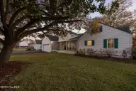 511 N A Street, Bridgeton, NC 28519 — 3-bedroom waterfront home in Smallwood, Bridgeton, NC, photo 4 of 69: l60-web-or-mls-DSC_0665
