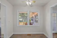 204 Randomwood Lane, New Bern, NC 28562 — 3-bedroom home in River Bend, New Bern, NC, photo 16 of 57: 16-web-or-mls-0C0A0817