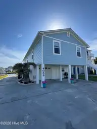 4059 4th Street, Surf City, NC 28445 — 4-bedroom waterfront home in Old Settlers Beach, Surf City, NC, photo 5 of 5