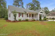 17 Shadow Lane, Whispering Pines, NC 28327 — 3-bedroom waterfront home in Whispering Pines, Whispering Pines, NC, photo 2 of 41: 2-print-DSC00261