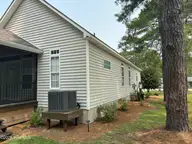 1817 Caracara Drive, New Bern, NC 28560 — 3-bedroom home in Fairfield Harbour, New Bern, NC, photo 4 of 27: 04_beyc6a5921b91574f