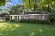 101 Heritage Street, Greenville, NC 27858 — 4-bedroom home in Brentwood, Greenville, NC, photo 2 of 38: 2-web-or-mls-IMG_4623