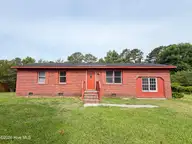 165 Pate Road, New Bern, NC 28562 — 3-bedroom home, New Bern, NC, photo 1 of 20: 165 Pate Road