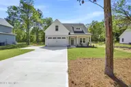 2409 Sunset Harbor Road SE, Bolivia, NC 28422 — 4-bedroom home, Bolivia, NC, photo 4 of 60