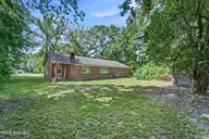 273 E Charity Road, Rose Hill, NC 28458 — 3-bedroom home, Rose Hill, NC, photo 12 of 48