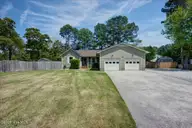 109 Quail Ridge Road, Havelock, NC 28532 — 3-bedroom home in Quail Ridge, Havelock, NC, photo 1 of 42: 03-109_Qual_Ridge-26