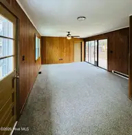 1605 Edgewood Drive, Elizabeth City, NC 27909 — 4-bedroom home in Edgewood, Elizabeth City, NC, photo 10 of 32: Den